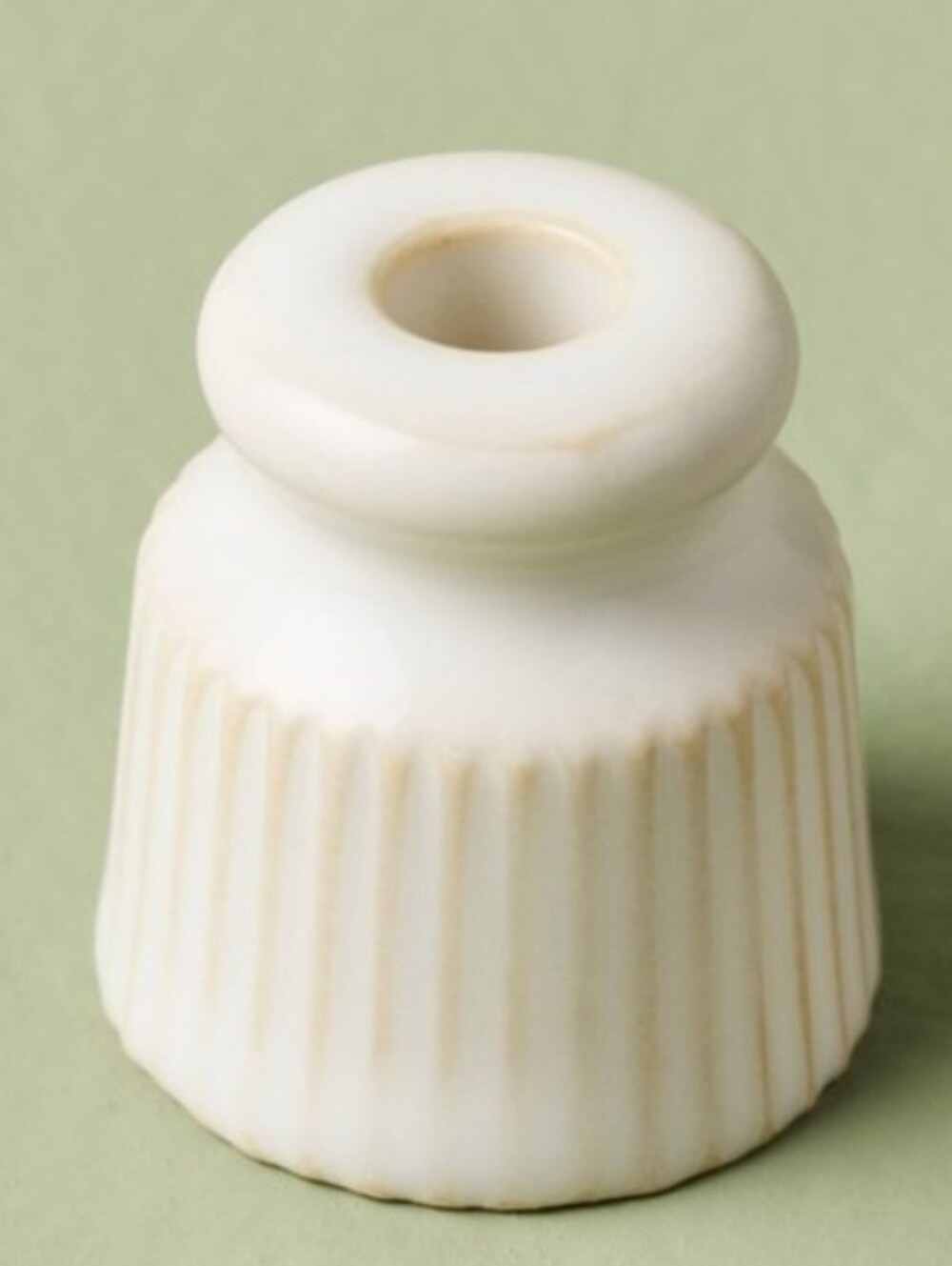 NIB Magnolia Hearth & Hand Set of 4 Mini Ceramic Taper Candle Holders - Picture 4 of 4